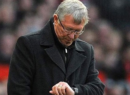 Sir Alex rất bức xúc với trọng tài