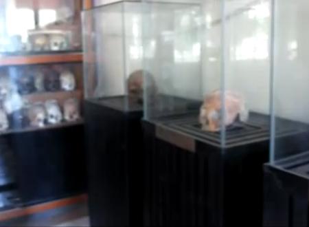 Bên trong nhà tù Tuol Sleng (Campuchia)