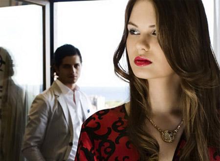 Chồng không thừa nhận lăng nhăng (Ảnh minh họa)