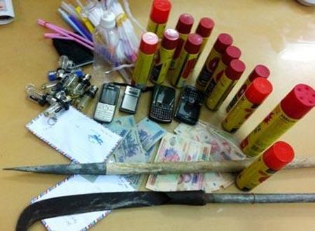 Tang vật thu giữ tại hiện trường