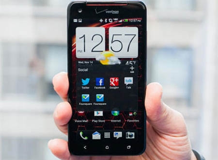 HTC Droid DNA có tốc độ tốt nhất