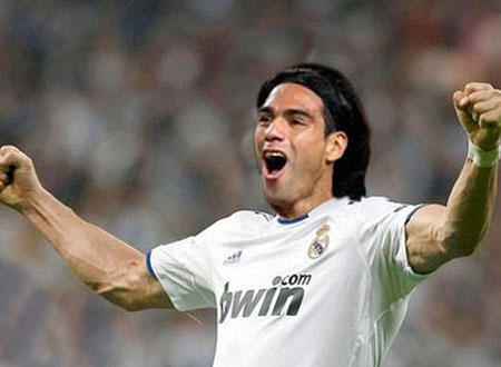 Tiền đạo Falcao được cho là chỉ muốn tới Real Madrid