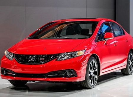 Honda Civic lọt top 5 mẫu xe bán chạy nhất tại Mỹ năm 2012