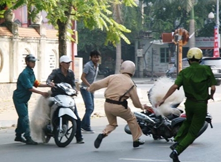 Biện pháp quăng lưới trước đây đã được công an TP Thanh Hoá triển khai áp dụng rộng rãi.