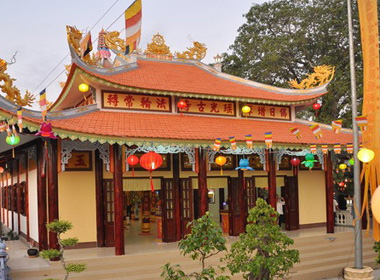Một góc kiến trúc chùa Diêu Quang