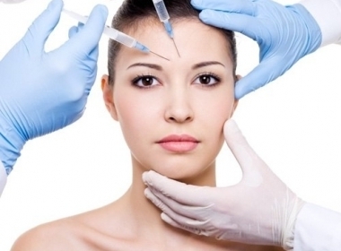 Hãy cẩn thận trước khi làm đẹp với tiêm botox hay filler vì đó thực sự là những “con dao 2 lưỡi” vô cùng nguy hiểm.