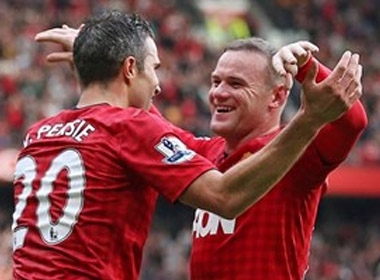 M.U đang thăng hoa nhờ cặp đôi Van Persie - Rooney. (Ảnh: AP)