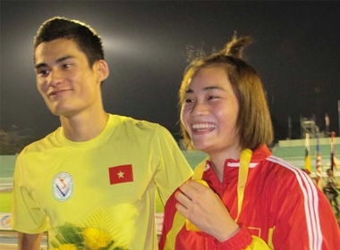 Quách Thị Lan (phải), một trong những niềm hy vọng của điền kinh Việt Nam tại SEA Games 27-2013 ở Myanmar vào tháng 12