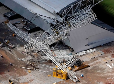 Hiện trường xảy ra vụ sập sân Arena Corinthians