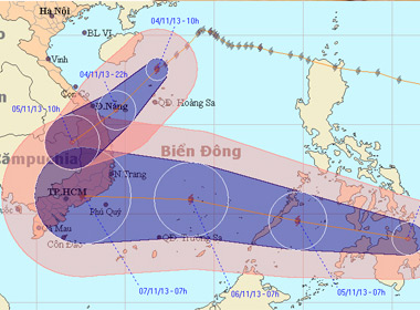 Dự báo đường đi của bão Krosa và áp thấp nhiệt đới.