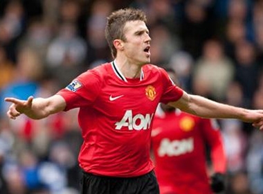 M.U chơi tốt hơn khi không có Carrick?