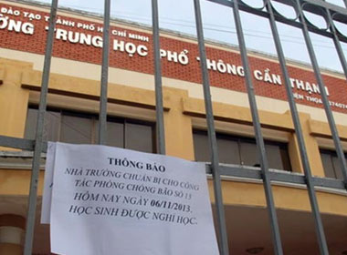 Nhiều trường học cho học sinh, sinh viên nghỉ học 