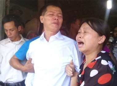 Những giọt nước mắt hạnh phúc của ông Nguyễn Thanh Chấn trong ngày đoàn tụ