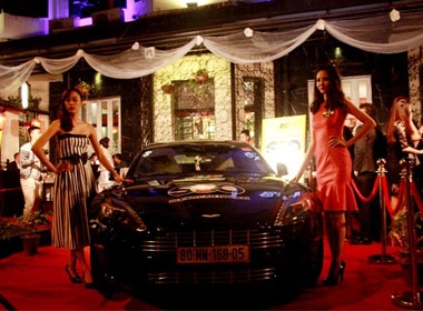 Super Car Passion 2014 đã được khởi động tại Hà Nội, chính thức công bố thông tin về hành trình sắp diễn ra.