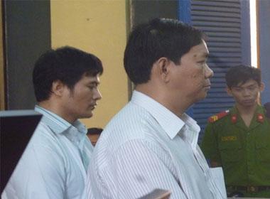 2 bị cáo tại tòa