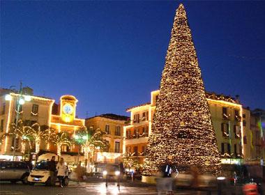 Giáng sinh ở Italy. Ảnh: italytravel