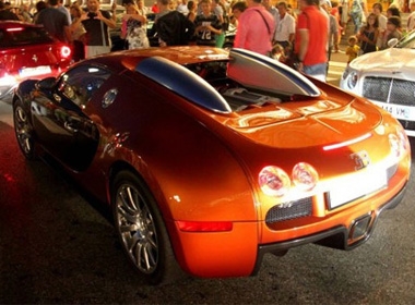 Siêu xe Bugatti Veyron