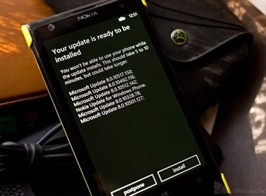 Hiện tại có vẻ như mới chỉ chiêc Lumia 1020 của AT&T mới có thể lên Lumia Black
