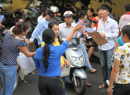 Mỗi thí sinh được sử dụng 3 phiếu báo điểm để xét tuyển ĐH, CĐ 2013