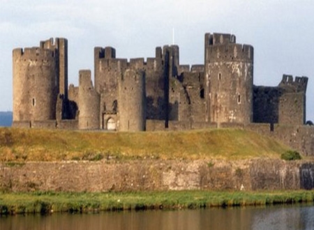 CLB Caerphilly Castle Ladies lấy tên theo một lâu đài nổi tiếng ở Welsh nhưng tên tuổi của họ lại đang gắn liền mới những trận thua siêu đậm