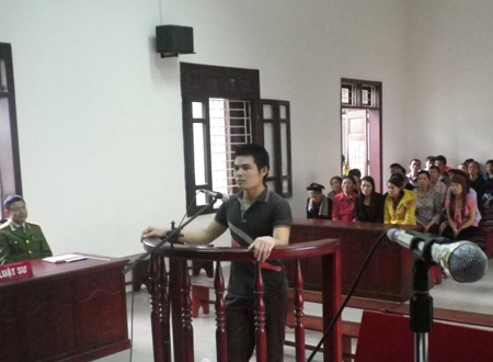 Bị cáo Đinh Khắc Hải tại phiên tòa