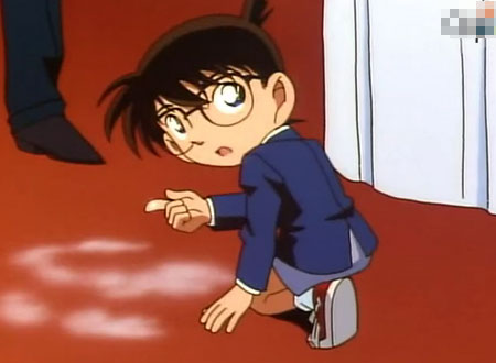 Sao bột lại rơi vung vãi ở đây nhỉ?