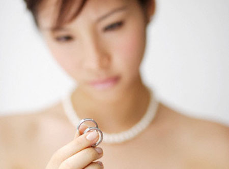 Gần tới ngày cưới anh nhắn tin chia tay (ảnh minh họa)