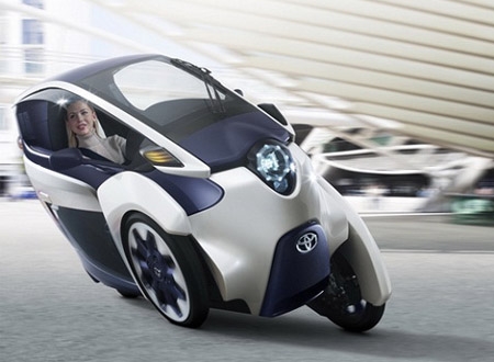 Toyota sẽ khai sinh ra một phân khúc xe hoàn toàn mới - lai giữa ô tô và xe máy