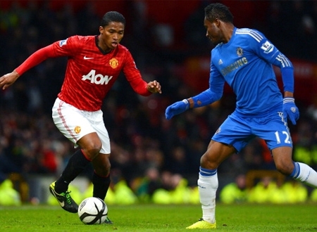 Hòa trên sân Old Trafford buộc hai đội phải đá lại tại Stamford Bridge