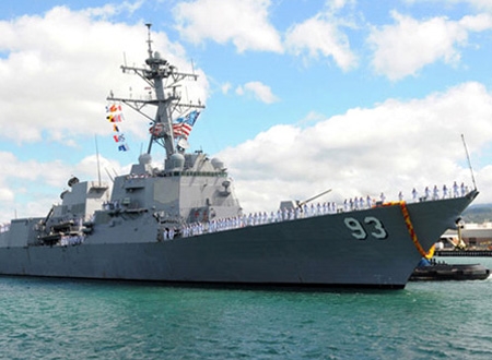 Tàu khu trục tên lửa USS Chung-Hoon