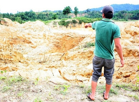 Nơi hầm vàng trái phép sập, làm chết người