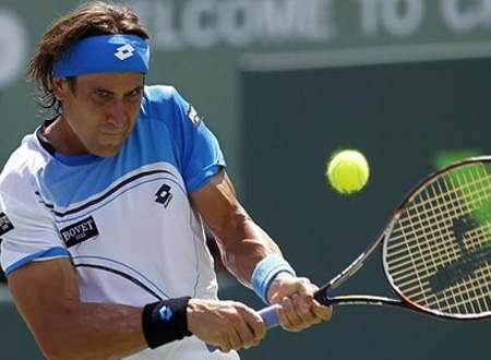 Á quân David Ferrer bị loại ngay trận đầu tiên