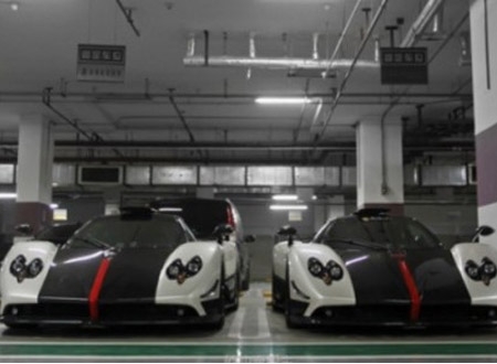Garage với toàn siêu xe khủng ở Bắc Kinh được xem là một trong những bộ sưu tập siêu xe lớn nhất trên thế giới