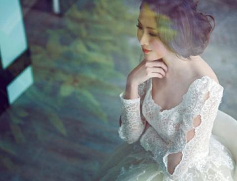 Với Thu Thảo, nhan sắc không đủ làm nên danh hiệu.