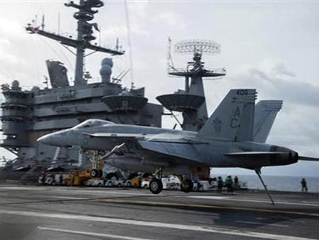 12 chiếc F/A-18 đến Philippines tập trận cuối tuần này. Ảnh: Reuters