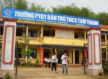 Trường Phổ thông dân tộc nội trú - Trường THCS Tam Thanh - nơi xảy ra hiện tượng lạ nói trên.