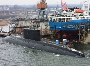 Tàu ngầm Hà Nội Đề án 636 lớp Kilo trong quá trình thử nghiệm ở Nga