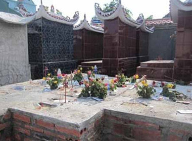 Gia đình bà Được mua 32 mộ phần tại nghĩa trang Cọc 3, phường Cẩm Sơn để an táng hài cốt