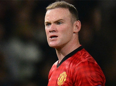 M.U sẽ dùng tiền từ vụ bán Rooney để mua Benzema