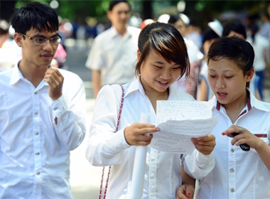 Các em cũng không cần đăng ký khi muốn mang thiết bị ghi âm ghi hình vào phòng thi. (Ảnh minh họa)