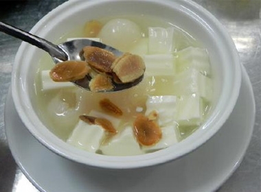 Chè khúc bạch đang tạo nên 