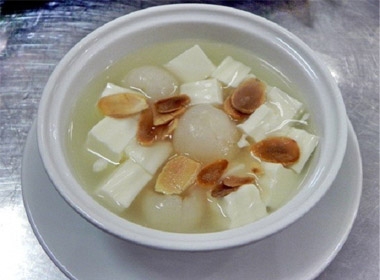 Chè khúc bạch