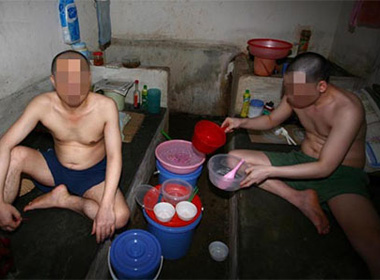 Hai tử tù trong Trại tạm giam Công an Bắc Giang.