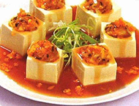 hế độ ăn ít hoặc không có thịt sẽ giảm nguy cơ mắc bệnh, đó là lý do chúng ta nên ăn chay (Ảnh minh họa)