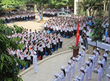 Chào cờ, hát Quốc ca sáng thứ Hai hàng tuần đã trở thành quen thuộc với tất cả học sinh