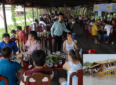 Nhà hàng Dìn Ký Cầu Ngang bây giờ (ảnh lớn) và vụ chìm tàu Dìn Ký năm 2011 (ảnh nhỏ)