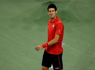 Djokovic đưa Serbia vượt lên dẫn Canada 1-0