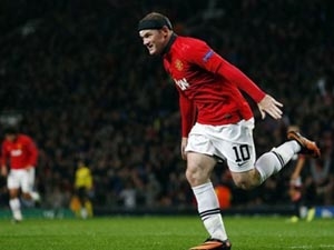 Rooney tỏa sáng rực rỡ