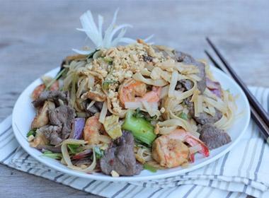 Phở xào tôm thịt ngon mà không ngấy