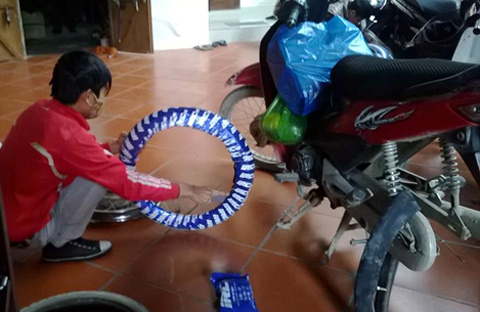 Sau khoảng thời gian khó khăn vì bất ngờ bị cho nghỉ việc, anh Chung cũng tìm được một cách kiếm tiền cho mình